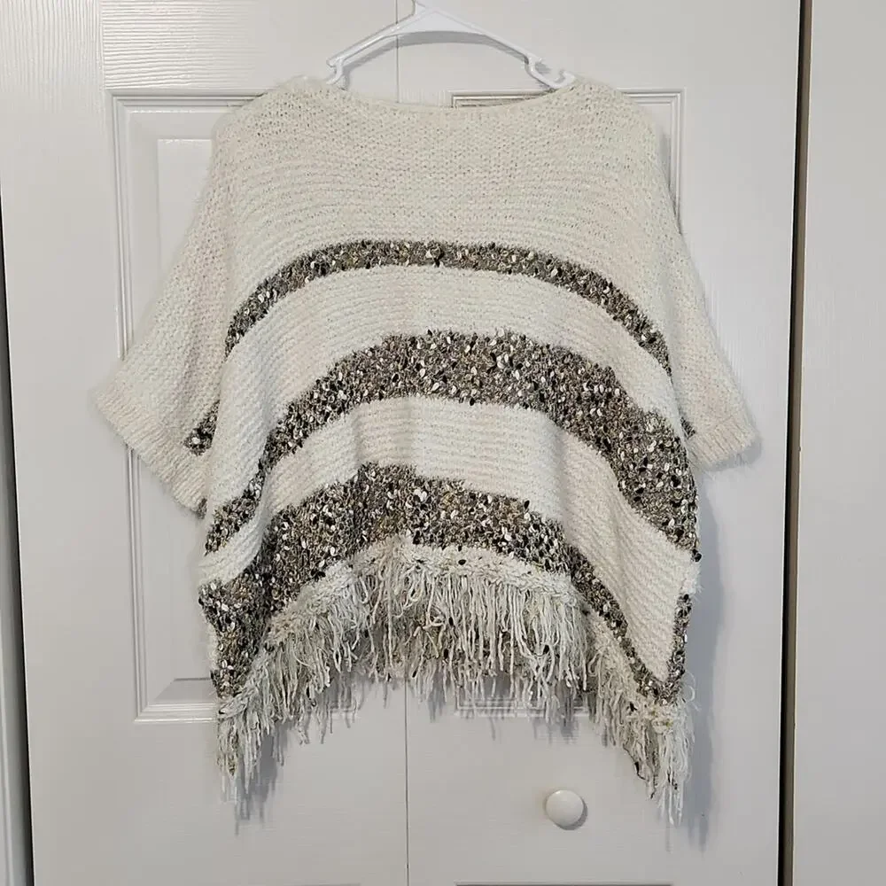 Anthropologie Moth Women's Cream Sweater Poncho Size‎ Med Cropped Boxy Stripes